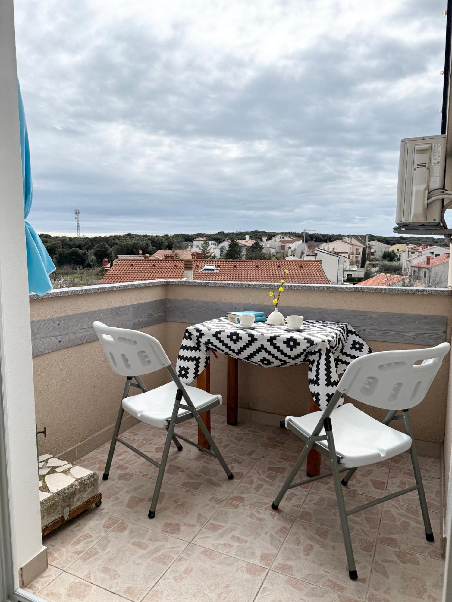 Apartment Antic 1